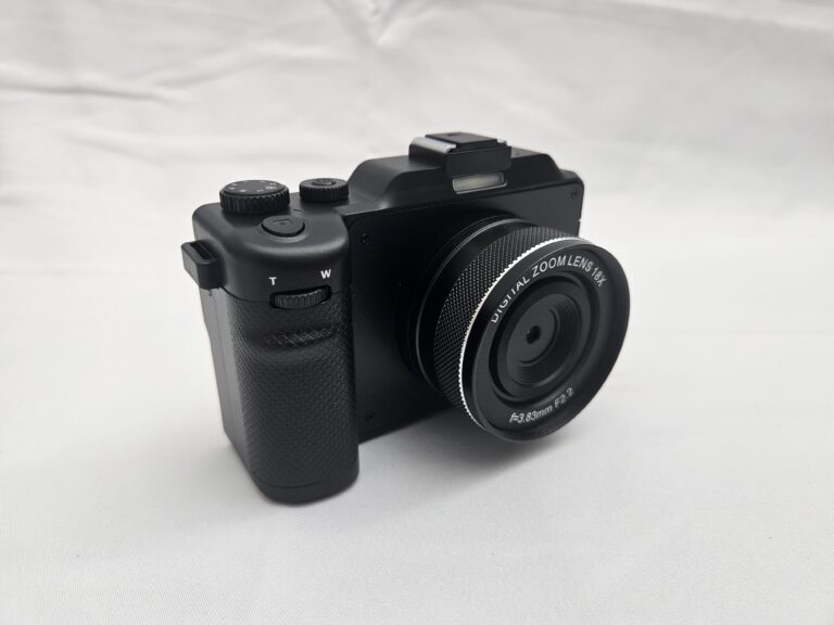 Digitálny fotoaparát 5K Ultra HD s Wi-Fi a 18× zoomom