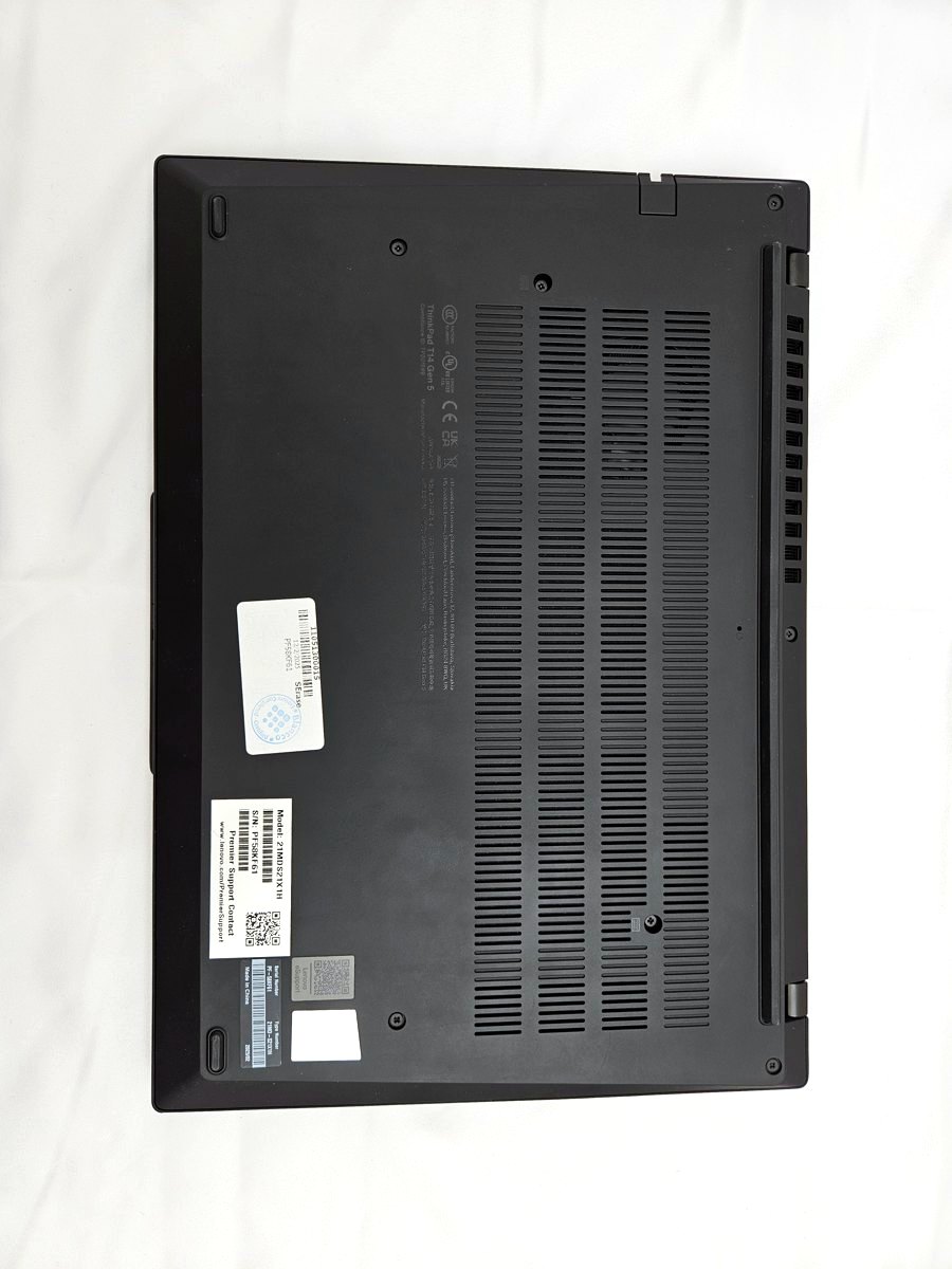 Lenovo ThinkPad T14 Gen5 (AMD Ryzen PRO) – Obrázok 4