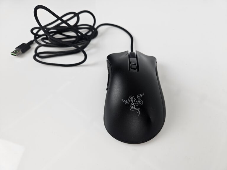 Razer DeathAdder V2 – herná myš, 20 000 DPI, RGB