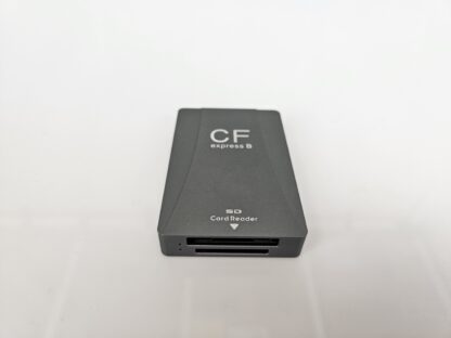 Čítačka kariet CFexpress Type B a SD – USB 3.2 Gen 2, 10 Gb/s, hliníkové telo