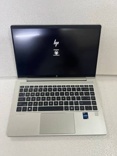 HP EliteBook 640 G9 14″ i5-1245U/16GB/512GB/Sure View